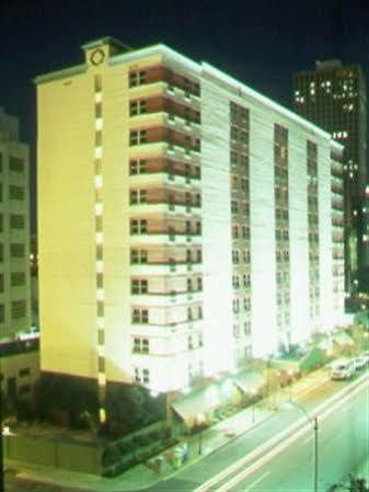Warwick Hotel New Orleans Exterior photo